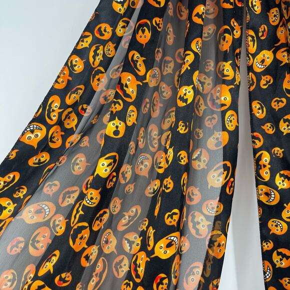 Classic Halloween Pumpkin Face Scarf Black Orange Traditional Spooky Witchcore - Picture 4 of 15